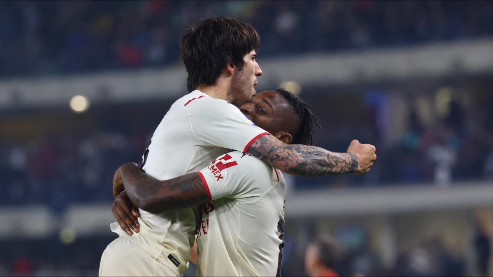 Serie A, sorpasso Milan, 3-1 al Verona, i rossoneri tornao al primo posto in classifica