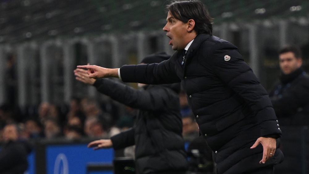 Serie A, il Napoli ferma l'Inter sul pareggio, il Milan allunga sulla Juventus, Fiorentina in ansia per Joe Barone