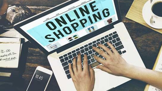 Shopping compulsivo online è una malattia, lo dicono gli psicoterapeuti tedeschi