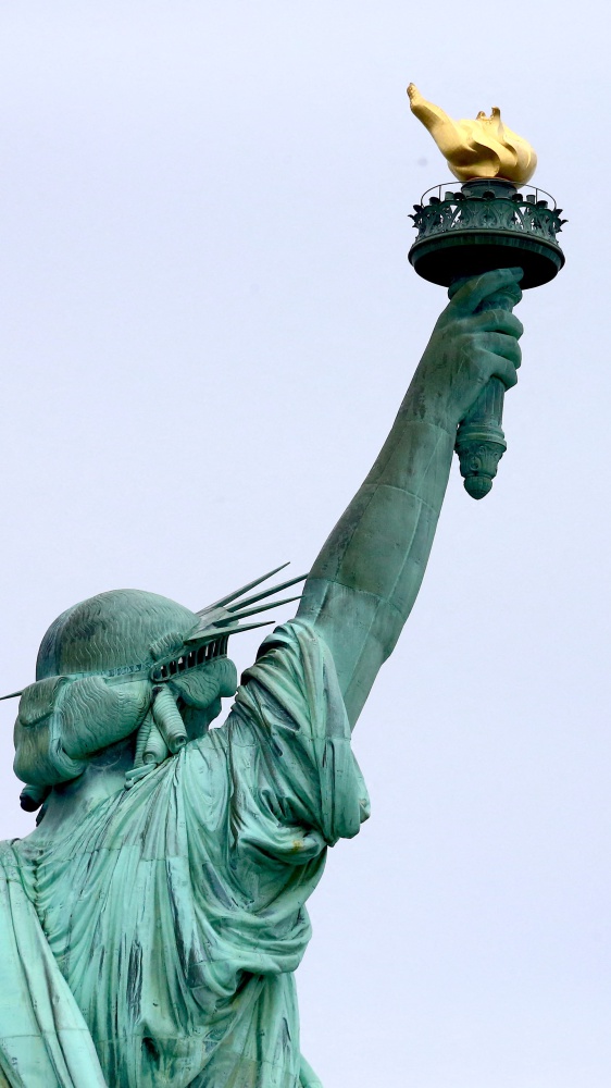 Si fa sentire l’effetto Trump sul turismo a New York, atteso un calo di almeno 400 mila visitatori nel 2025