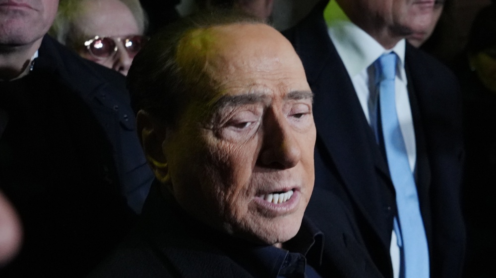 Silvio Berlusconi ricoverato al San Raffaele, il figlio Luigi dichiara: “sta bene”