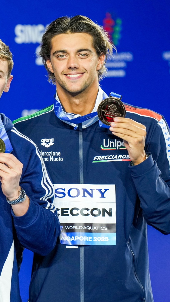 Singapore, mondiali di nuoto: Argento e bronzo per i campioni olimpici Martinenghi e Ceccon