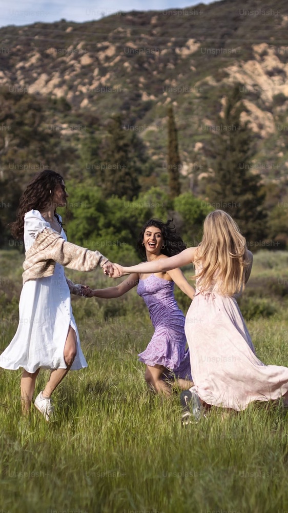 Sisters Day: dagli Stati Uniti al resto del mondo, oggi celebriamo le sorelle