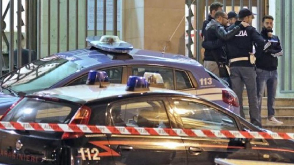 Sparatoria in Questura a Trieste, madre indagato chiede perdono