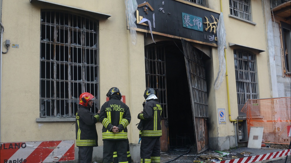 Spunta l'ipotesi del dolo dietro il rogo nel negozio cinese a Milano:  i titolari sarebbero stati minacciati