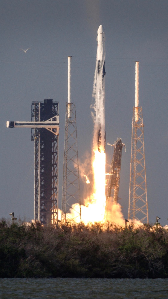 Starship V3 supera il test: SpaceX accelera la sfida spaziale tra Luna, Marte e Artemis