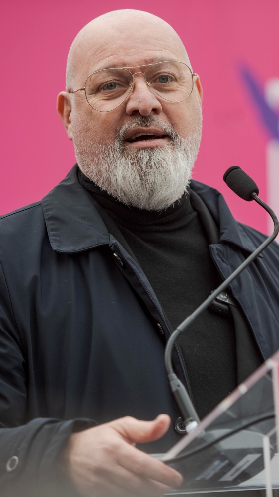 Stefano Bonaccini a RTL 102.5: “Legnata democratica, se si faranno le primarie di coalizione ci arriveremo con una nostra candidatura”