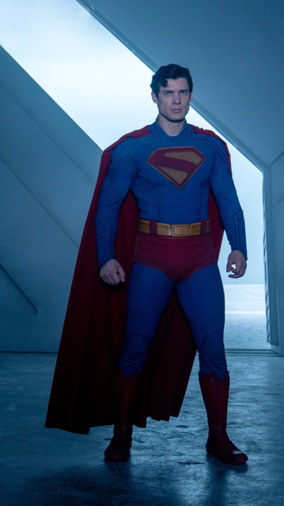 Superman: trama, cast e recensione del nuovo film in arrivo oggi nelle sale italiane
