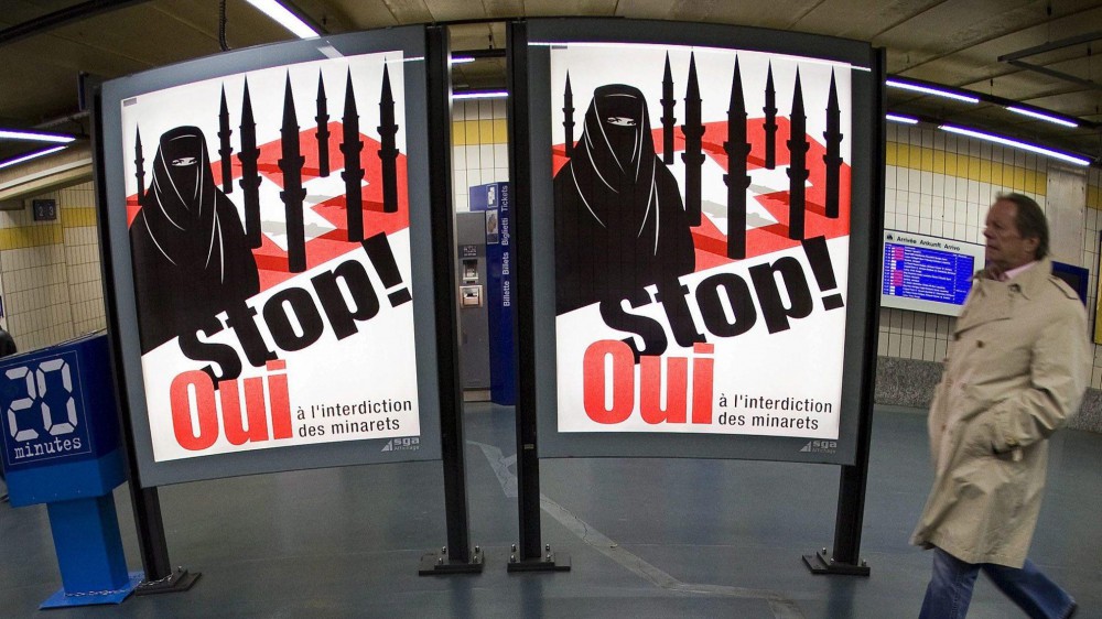 Svizzera, domenica 7 marzo referendum per vietare burqa e niqab; nel 2009 il popolo disse no ai minareti