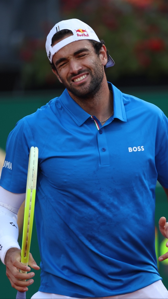 Tennis, Internazionali BNL d'Italia: Berrettini perseguitato dai problemi fisici, costretto a ritirarsi