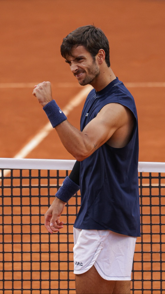 Tennis, Internazionali BNL d'Italia, splendido Lorenzo Musetti, batte Zverev e va in semifinale