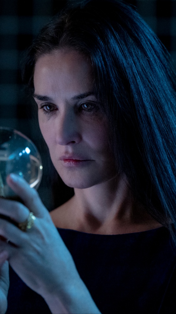 The Substance, la recensione del Body Horror con Demi Moore