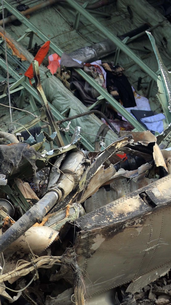 Tragedia aerea in Colombia, un volo militare precipita a Putumayo con oltre 100 soldati a bordo