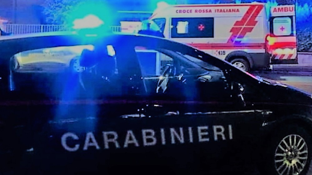 Tragedia familiare alle porte di Milano, bimba di due anni trovata morta in casa, la madre accusata di omicidio