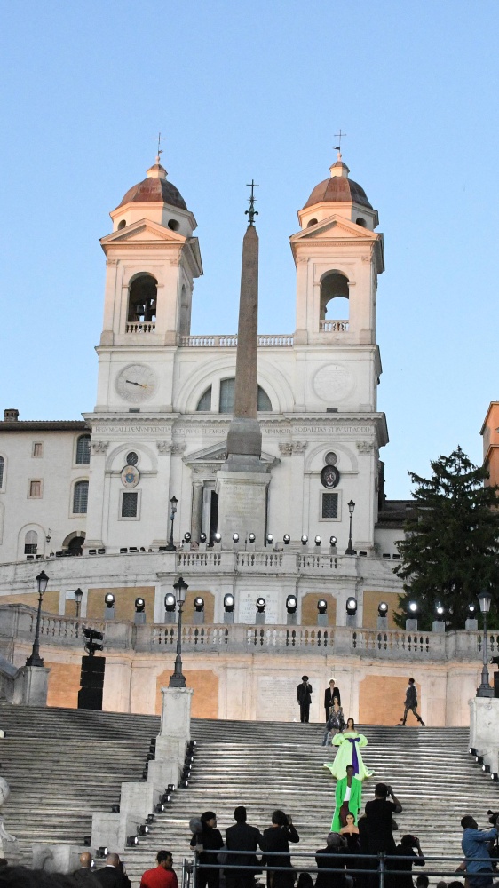 "Trinità dei monti è della Francia", polemica sull'asse Parigi-Roma