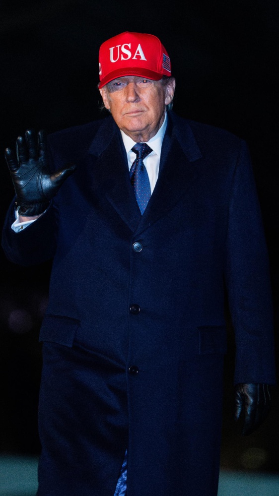 Trump: “Siamo vicini alla vittoria in Iran, pressione su Teheran e sicurezza alleati garantita”