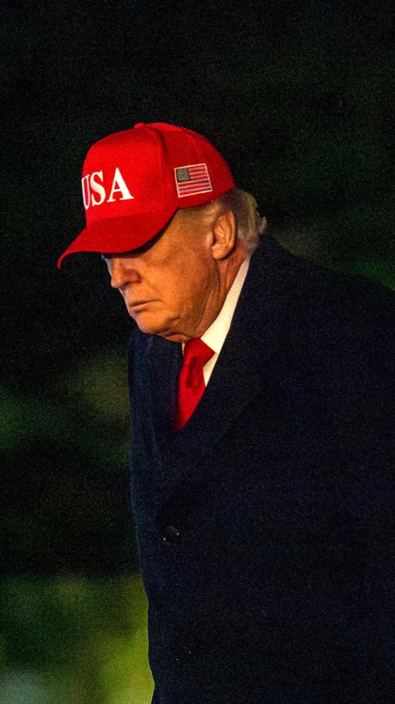 Trump, attacco frontale al Papa: "E' debole e pessimo, si dia una regolata. Senza di me alla casa Bianca, lui non sarebbe in Vaticano"