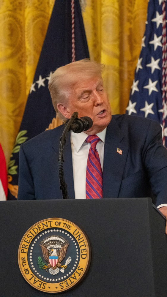 Trump fa causa al Wall Street Journal, "Mi ha diffamato collegandomi falsamente a Jeffrey Epstein"