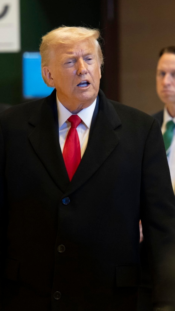 Trump fa marcia indietro sulla Groenlandia: no ai dazi e ottimo accordo con la Nato, scrive il Tycoon su Truth