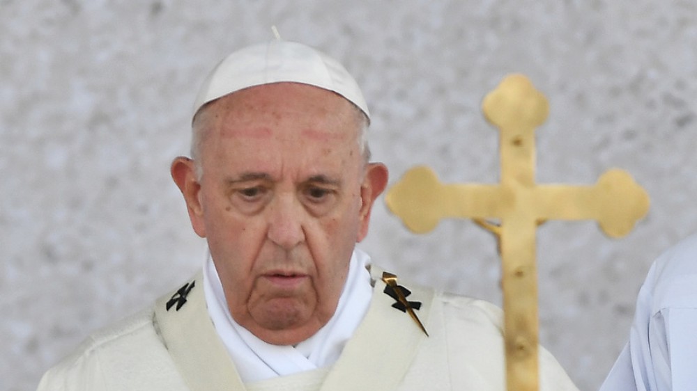 Ucraina, Papa Francesco chiede ai leader mondiali di fermare la follia della guerra