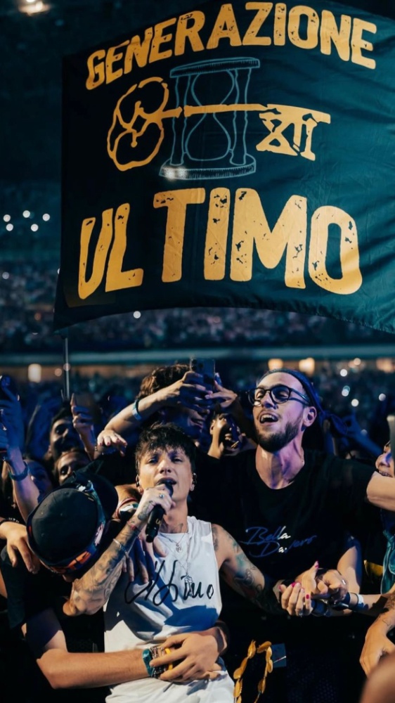 Ultimo, il concerto di domenica prossima all'Olimpico sarà trasmesso su un maxischermo a Roma