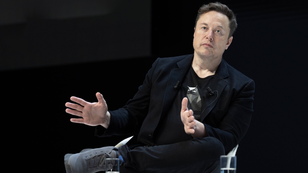 USA: Musk cerca dipendenti con QI elevato che lavorino gratis ai tagli della spesa governativa