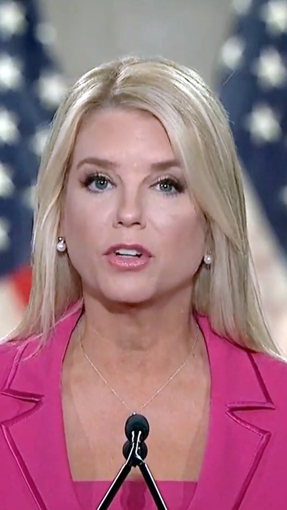 USA: Trump nomina Pam Bondi segretaria alla Giustizia