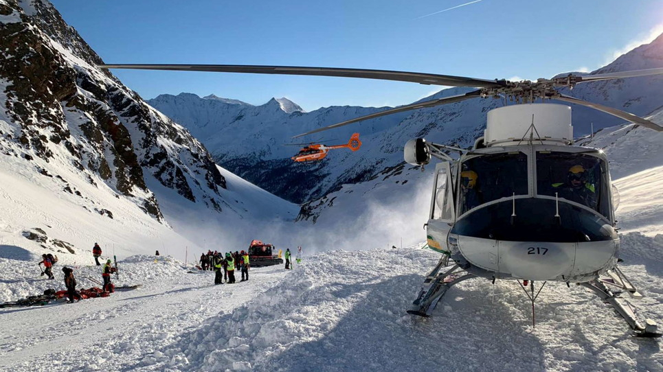 Valanga Val Senales, ci sono cinque indagati