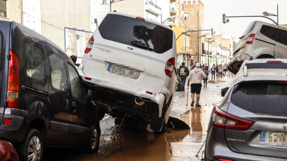 Valencia in ginocchio, il bilancio delle vittime in continuo aggiornamento, soccorsi difficili, timori anche per Barcellona