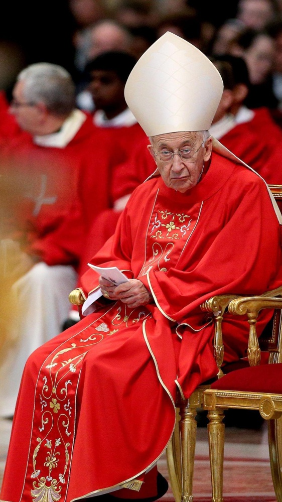 Vaticano: morto il cardinale Camillo Ruini, era stato presidente della Cei fino al 2008