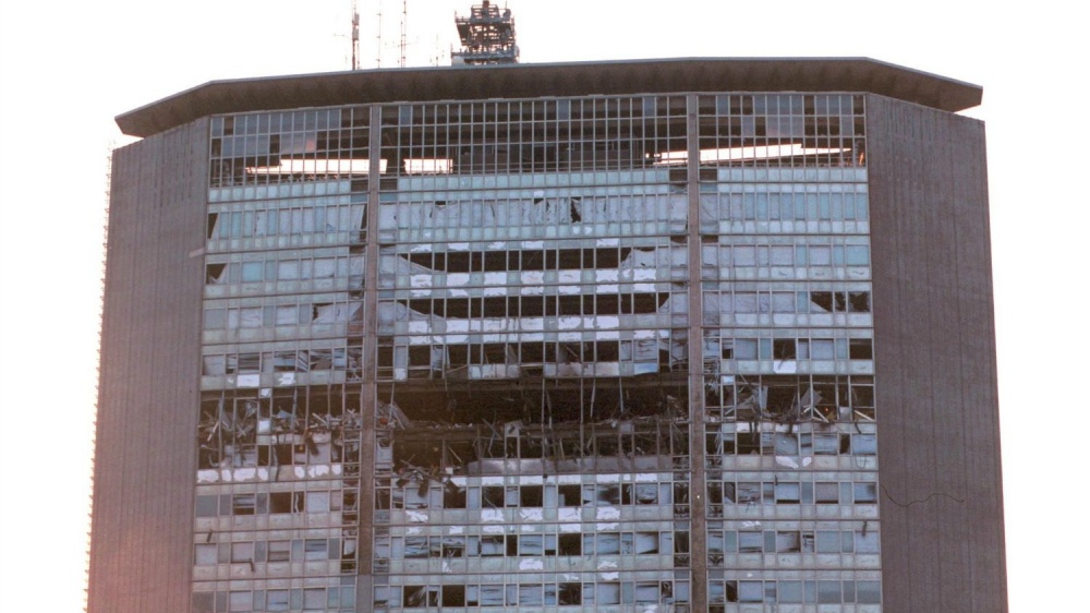 Vent'anni fa lo schianto dell'aereo contro il grattacielo Pirelli di Milano