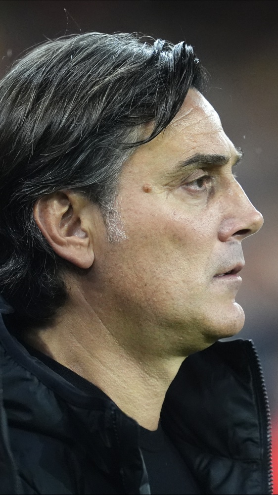 Vincenzo Montella nuovo allenatore della Roma, la Federazione turca frena: "Non esiste, ha contratto fino al 2026"