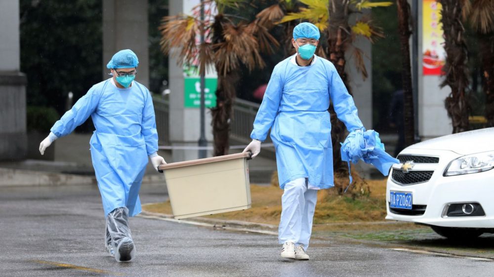 Virus Cina, città Wuhan esorta visitatori, non venite