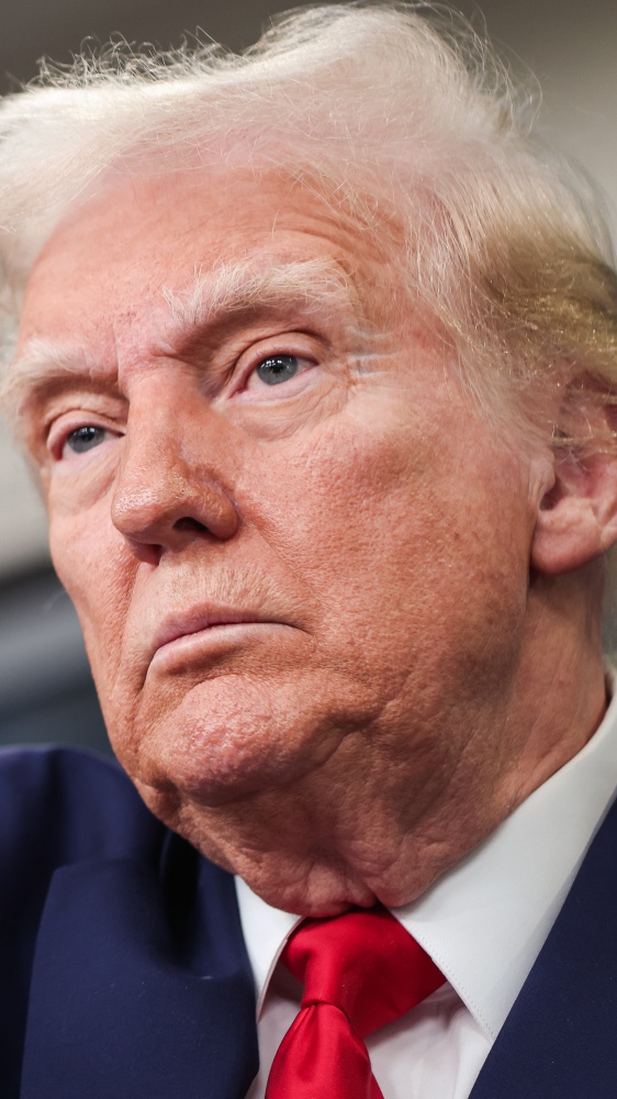 Vittoria di Trump sullo ius soli, la Corte suprema limita i poteri dei giudici federali
