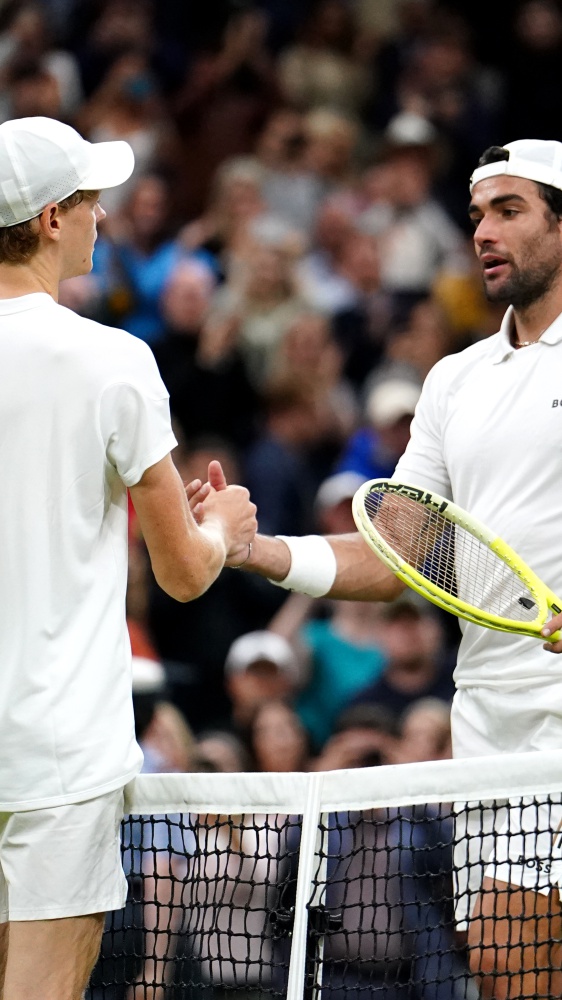 Wimbledon: Il derby azzurro è di Jannik Sinner, battuto Matteo Berrettini in un match spettacolare