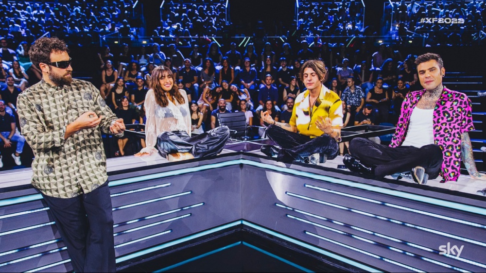 X Factor 2022, giovedì al via i Live: pronte le squadre dei giudici, e parte anche Hot Factor