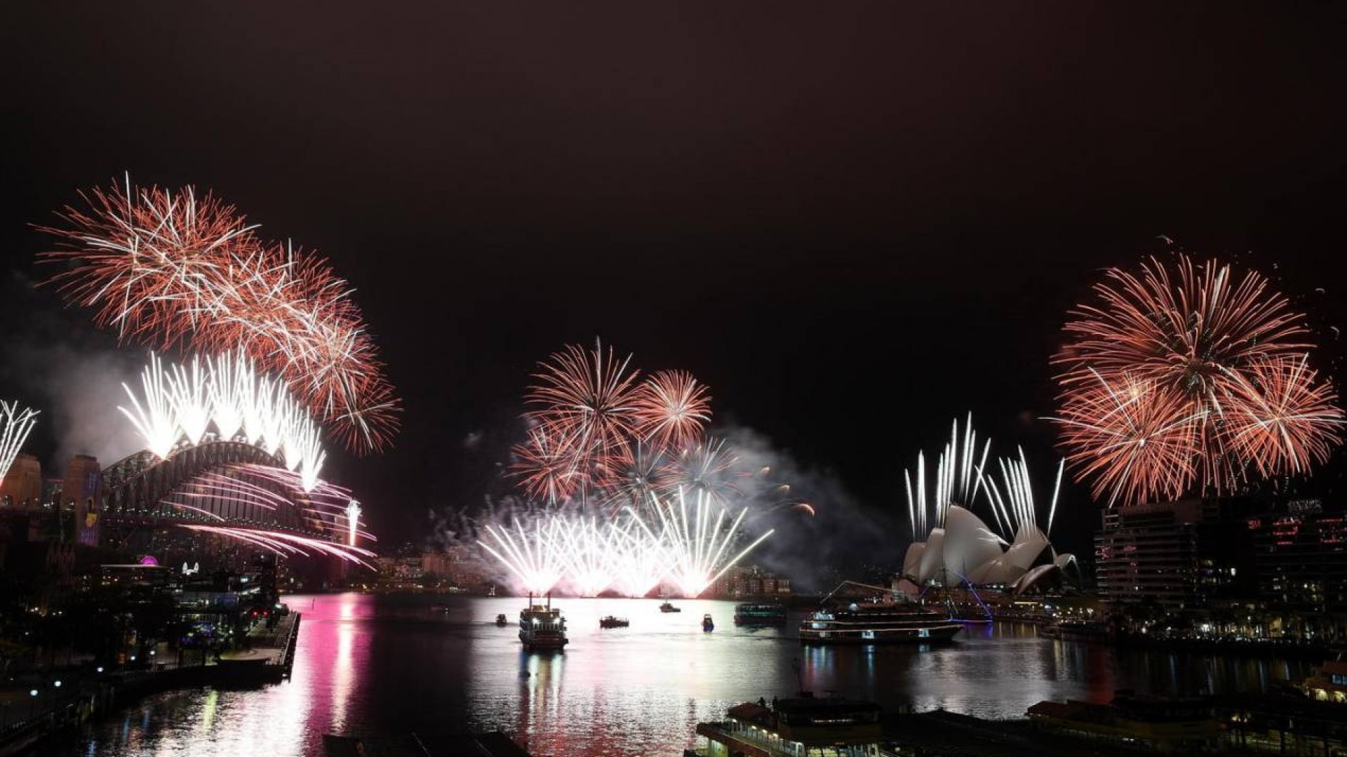 Ultimo Paese A Festeggiare Il 2025 Capodanno nel mondo, qual è il primo e l’ultimo Paese a festeggiare