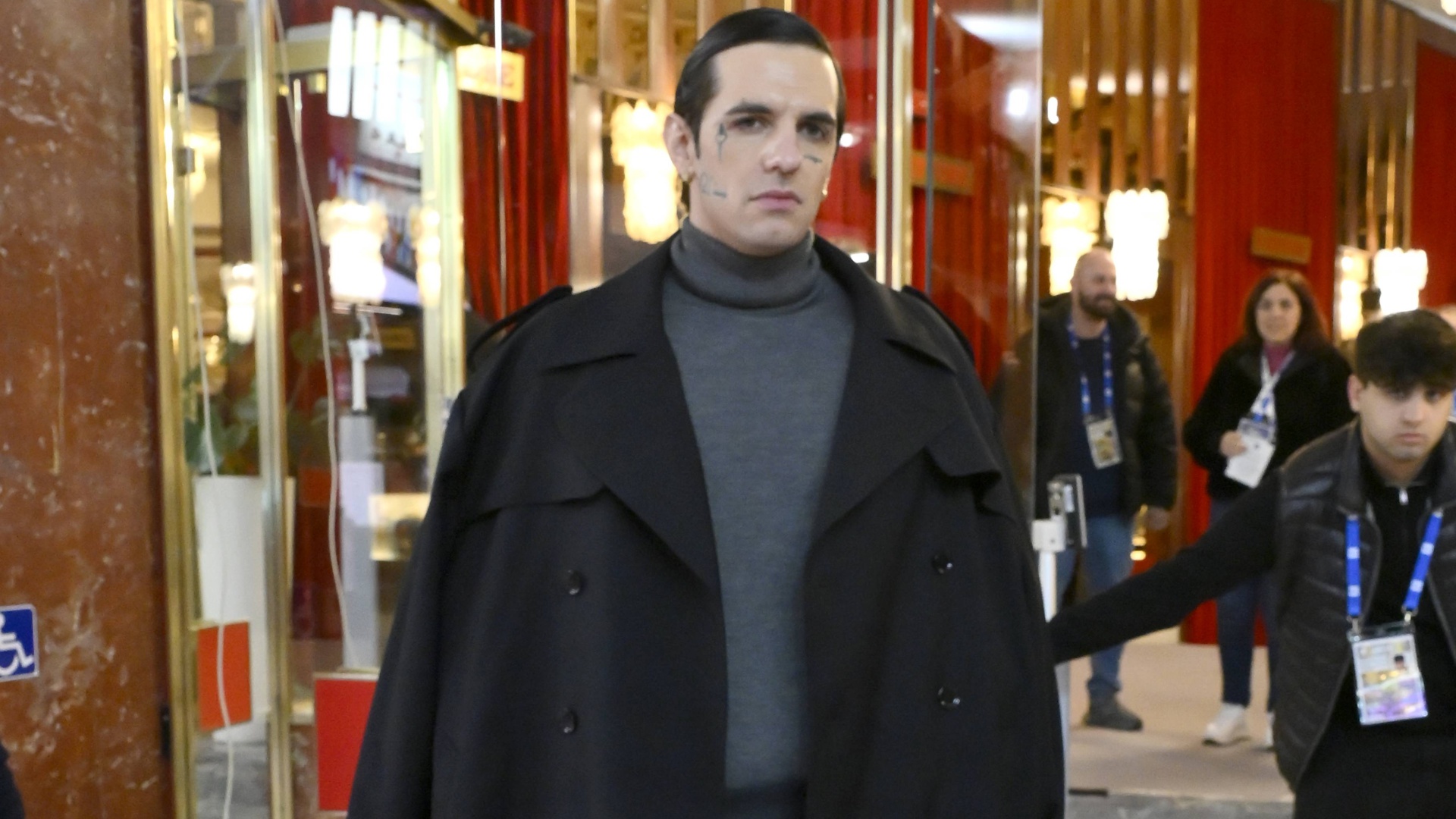 Sanremo 2025, Achille Lauro: ecco il significato del brano “Incoscienti