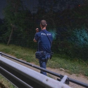 Vigile morto durante un inseguimento a Milano. Confessa il conducente del suv in fuga