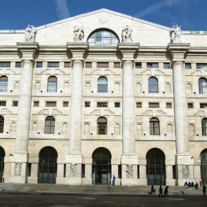 Banche, Intesa sfida il Banco BPM e va sul Monte dei Paschi, Unipol-Bper pronte a creare il Terzo Polo