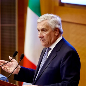 Il Ministro degli Esteri e Vicepremier Antonio Tajani a RTL 102.5: “Anche sindaco di Bologna ha responsabilità, con piazza serve prudenza” Il Ministro degli Esteri e Vicepremier Antonio Tajani a RTL 102.5: “Anche sindaco di Bologna ha responsabilità, con piazza serve prudenza”