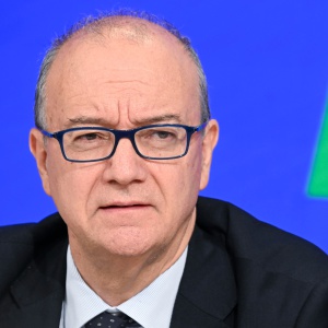 Il Ministro Valditara ai maturandi a RTL 102.5: “Non abbiamo bisogno di persone perfette ma di chi sa riflettere sui propri errori”