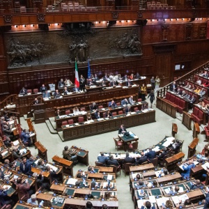 Legge elettorale alla Camera, clima rovente per la votazione degli emendamenti Legge elettorale alla Camera, clima rovente per la votazione degli emendamenti