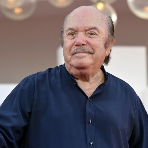 Lino Banfi compie 90 anni, auguri al nonno d'Italia. Sapevate del nome d'arte? Lino Banfi compie 90 anni, auguri al nonno d'Italia. Sapevate del nome d'arte?