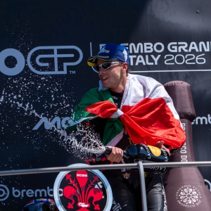 MotoGP, Bezzecchi domina al Mugello e allunga nel Mondiale, Aprilia firma una storica doppietta