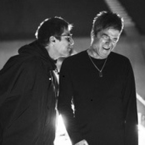 Oasis: su Disney+ arriva il teaser trailer di "Don't Look Back in Anger"