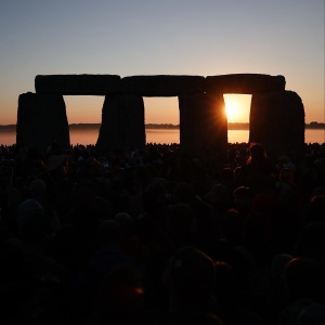 Una Stonehenge in miniatura più antica. Le tracce trovate dagli archeologi sono ancora più secolari del sito Unesco Una Stonehenge in miniatura più antica. Le tracce trovate dagli archeologi sono ancora più secolari del sito Unesco