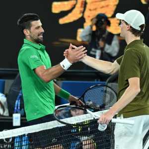 Wimbledon: il 'gigante' Djokovic sulla strada di Sinner per un'altra finale Wimbledon: il 'gigante' Djokovic sulla strada di Sinner per un'altra finale