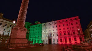 Premierato, sulle modifiche si aspetta il disco verde dei leader, ma si tratta ancora sul secondo premier