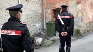 14enne ucciso dopo una lite in un bar. E’ caccia ai killer